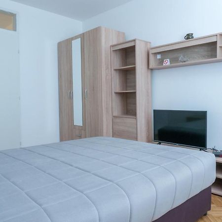 Gerardus Apartmani Vrsac Exterior photo